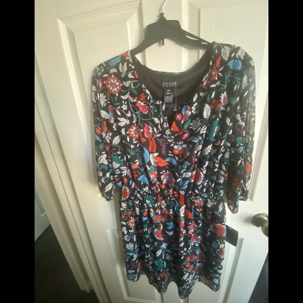 NWT 3/4 sleeved dress size 16